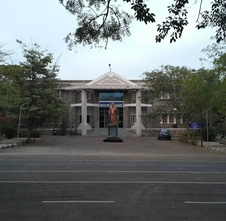 Shri BM Patil Medical College Fees